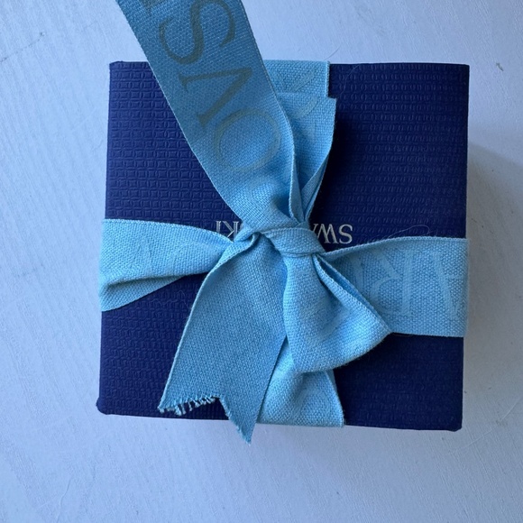 Swarovski Kris Bear - Forget-me-not NIB - Picture 3 of 4